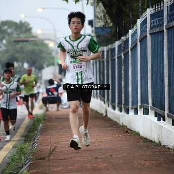 Runner Photo 8713130