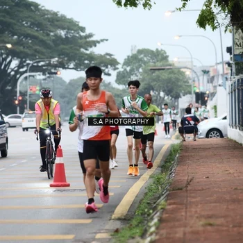 Runner Photo 8713151