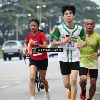 Runner Photo 8713224