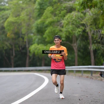 Runner Photo 8713377