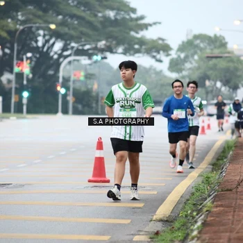 Runner Photo 8713582
