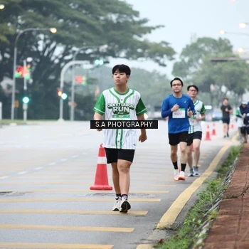 Runner Photo 8713590