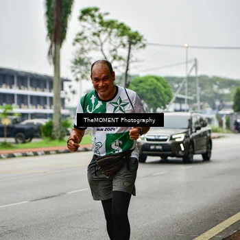 Runner Photo 8713636