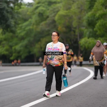 Runner Photo 8713640