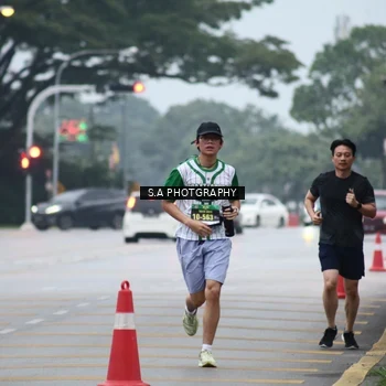 Runner Photo 8713655