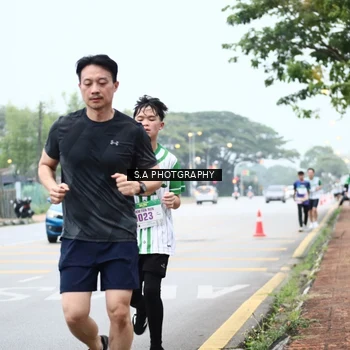 Runner Photo 8713699