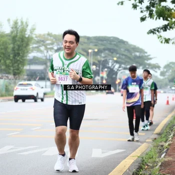 Runner Photo 8713734