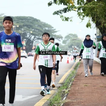 Runner Photo 8713771