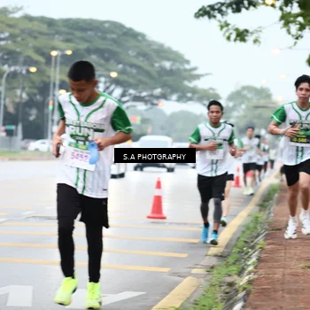Runner Photo 8713954