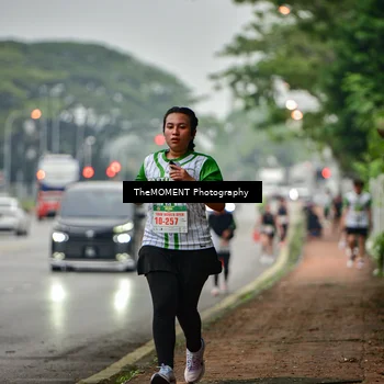 Runner Photo 8713993