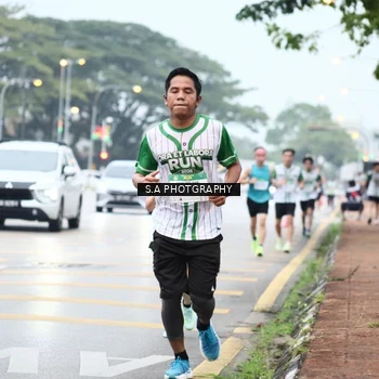 Runner Photo 8714036
