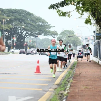 Runner Photo 8714070