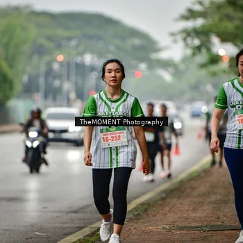 Runner Photo 8714152