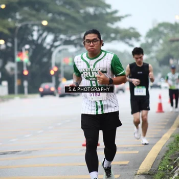 Runner Photo 8714158
