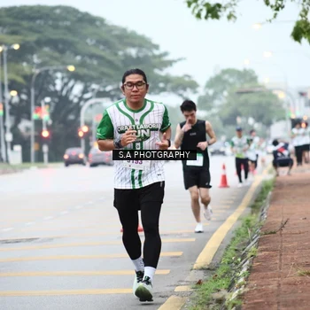 Runner Photo 8714163