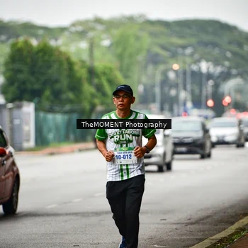 Runner Photo 8714201