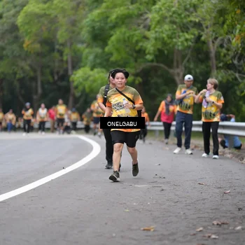Runner Photo 8714244