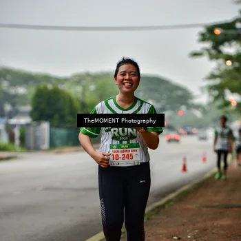 Runner Photo 8714261