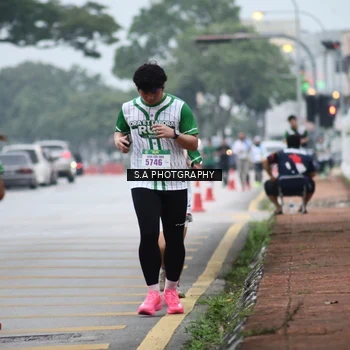 Runner Photo 8714298