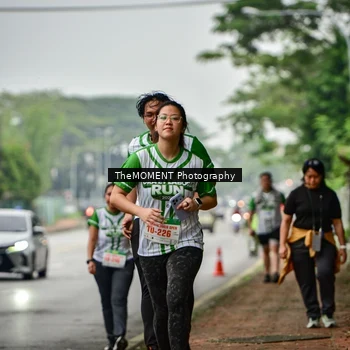 Runner Photo 8714396