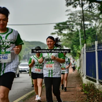 Runner Photo 8714428