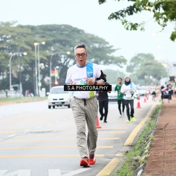 Runner Photo 8714466