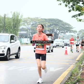 Runner Photo 8714473
