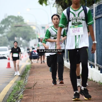 Runner Photo 8714592