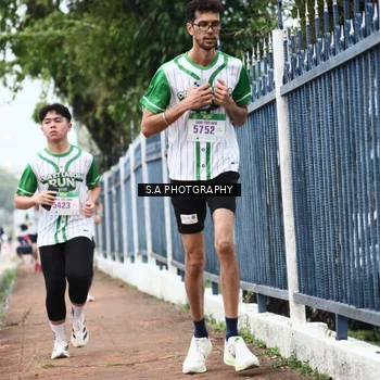 Runner Photo 8714622