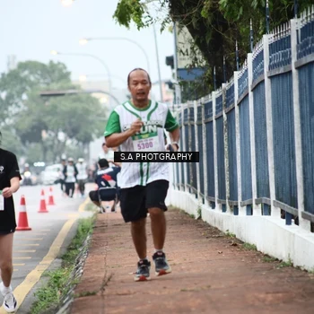Runner Photo 8714631