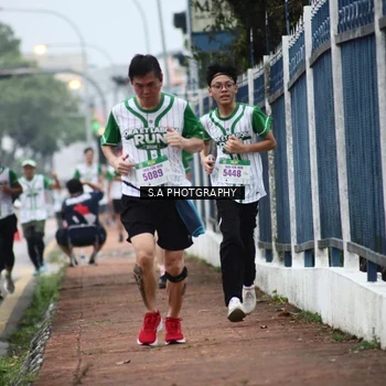 Runner Photo 8714676