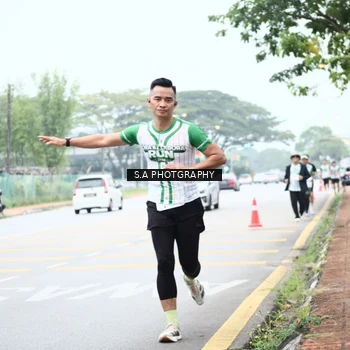 Runner Photo 8714683