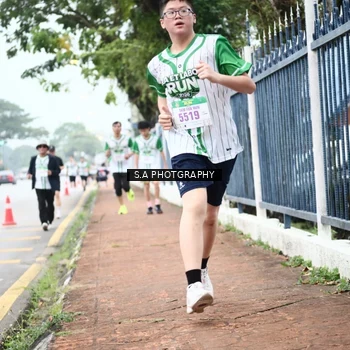 Runner Photo 8714701