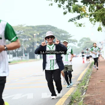Runner Photo 8714738