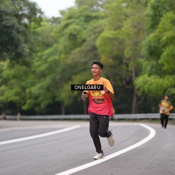 Runner Photo 8714812