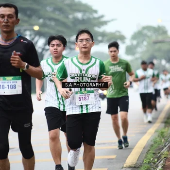 Runner Photo 8714824