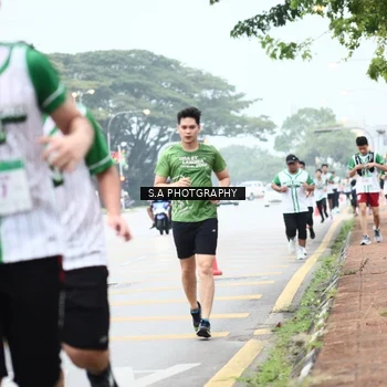 Runner Photo 8714843