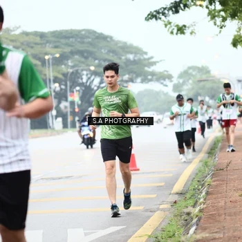 Runner Photo 8714856