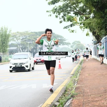 Runner Photo 8715052