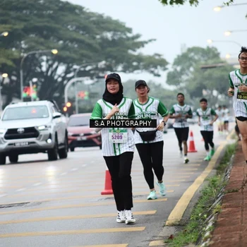 Runner Photo 8715086