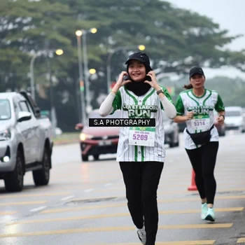 Runner Photo 8715105