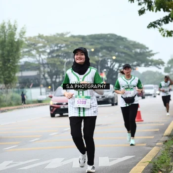 Runner Photo 8715108