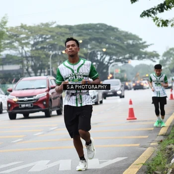 Runner Photo 8715139