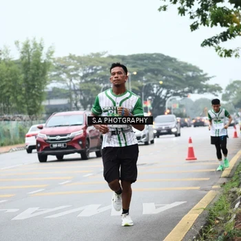 Runner Photo 8715149