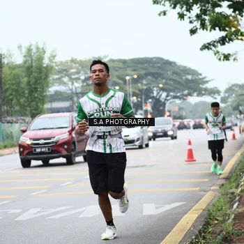 Runner Photo 8715151