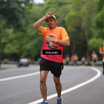 Runner Photo 8715192