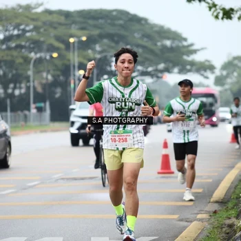 Runner Photo 8715199