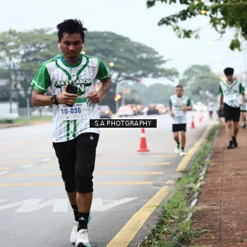 Runner Photo 8715291