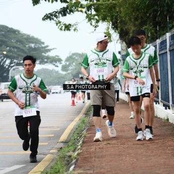 Runner Photo 8715373