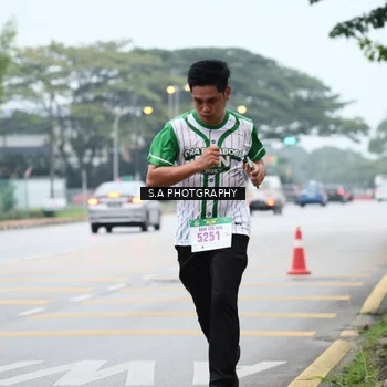 Runner Photo 8715399